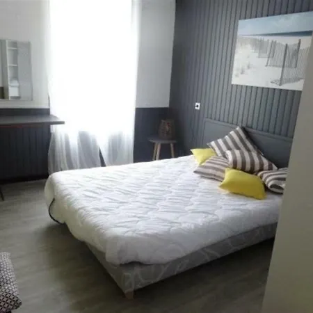 House Agreable Maisonnette Studio A Pied Des Commerces Et De La Plage